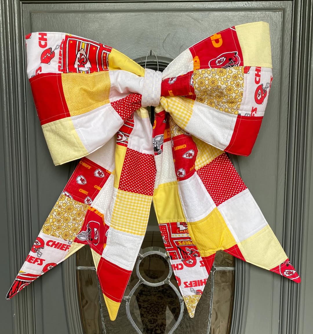 The Big Giant Reversible Quilted Bow – PDF + Video Guide Sewing Pattern