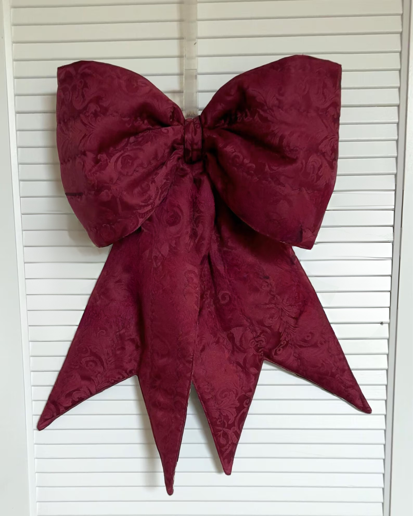 The Big Giant Reversible Quilted Bow – PDF + Video Guide Sewing Pattern